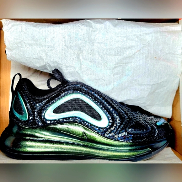Nike Air Max 720 Nike 720 Black Laser Nike Air Max 720 Throwback